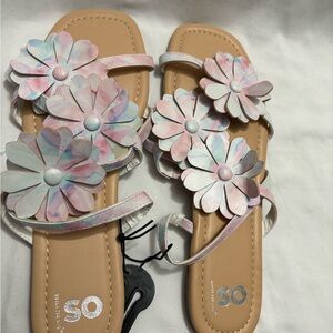 SO Floral Sandals with Pastel Flowers